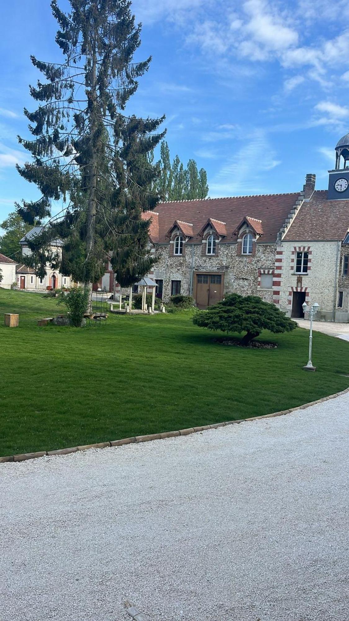 Chateau De La Plumasserie Fontenay-Trésigny Exteriör bild
